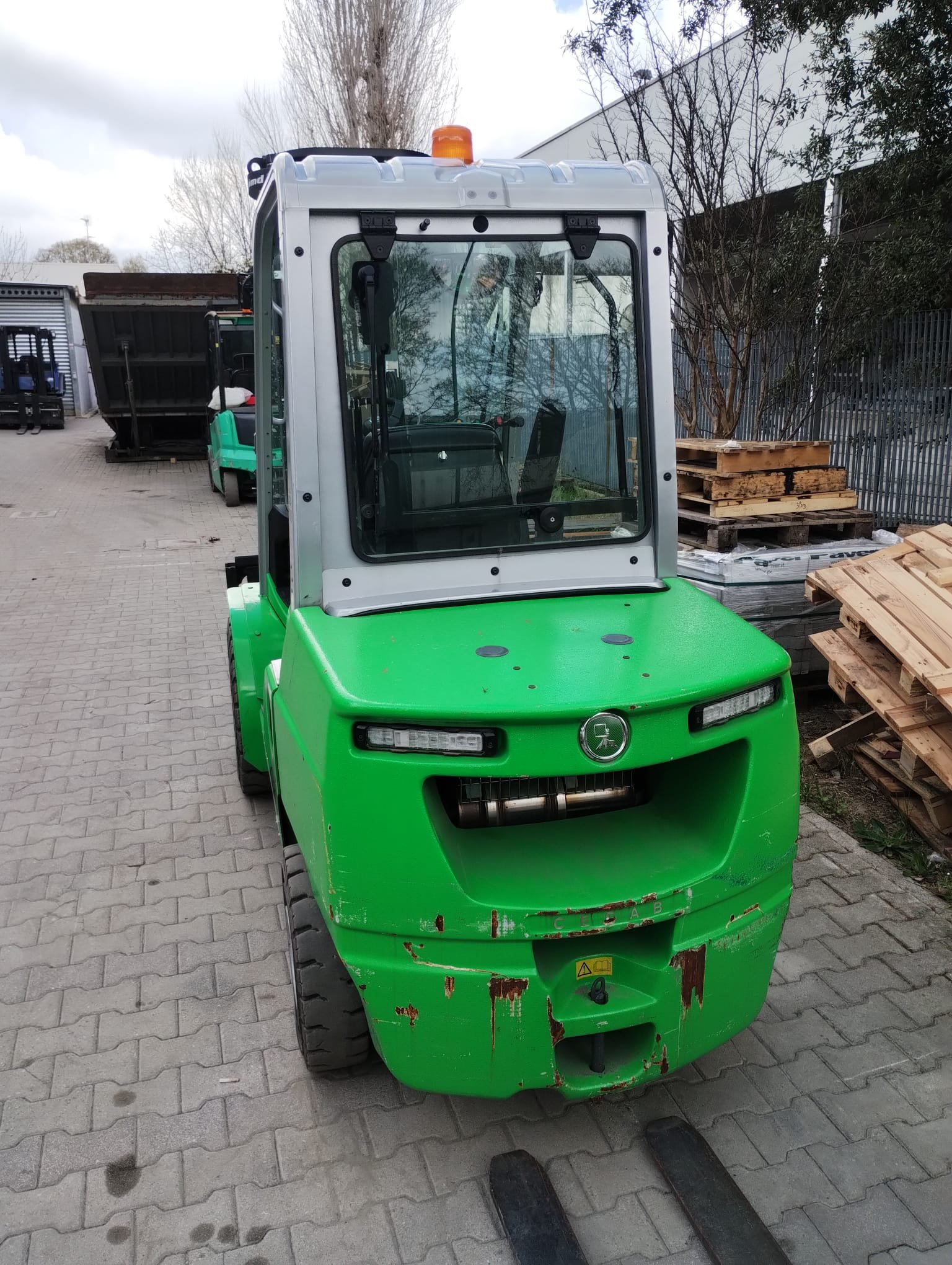 CESAB M335DV