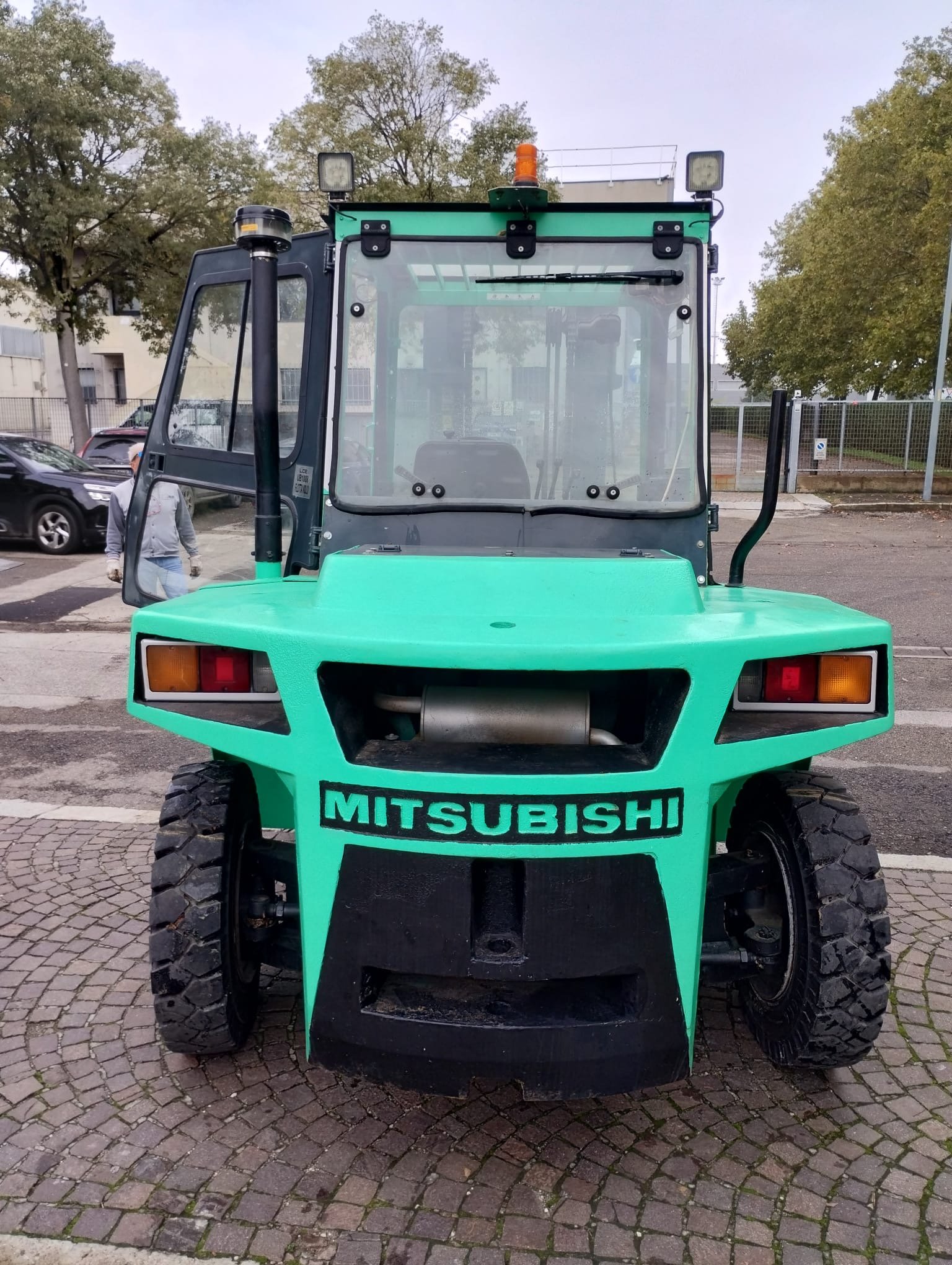 MITSUBISHI DP70