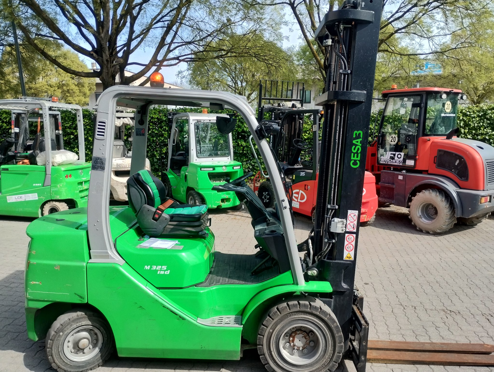CESAB M325DV