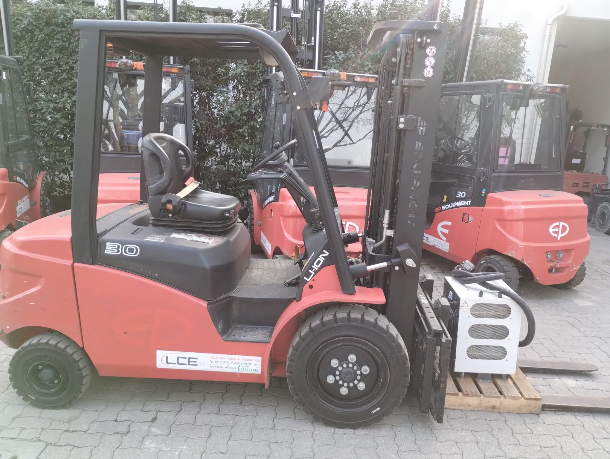 EP EFL303-B