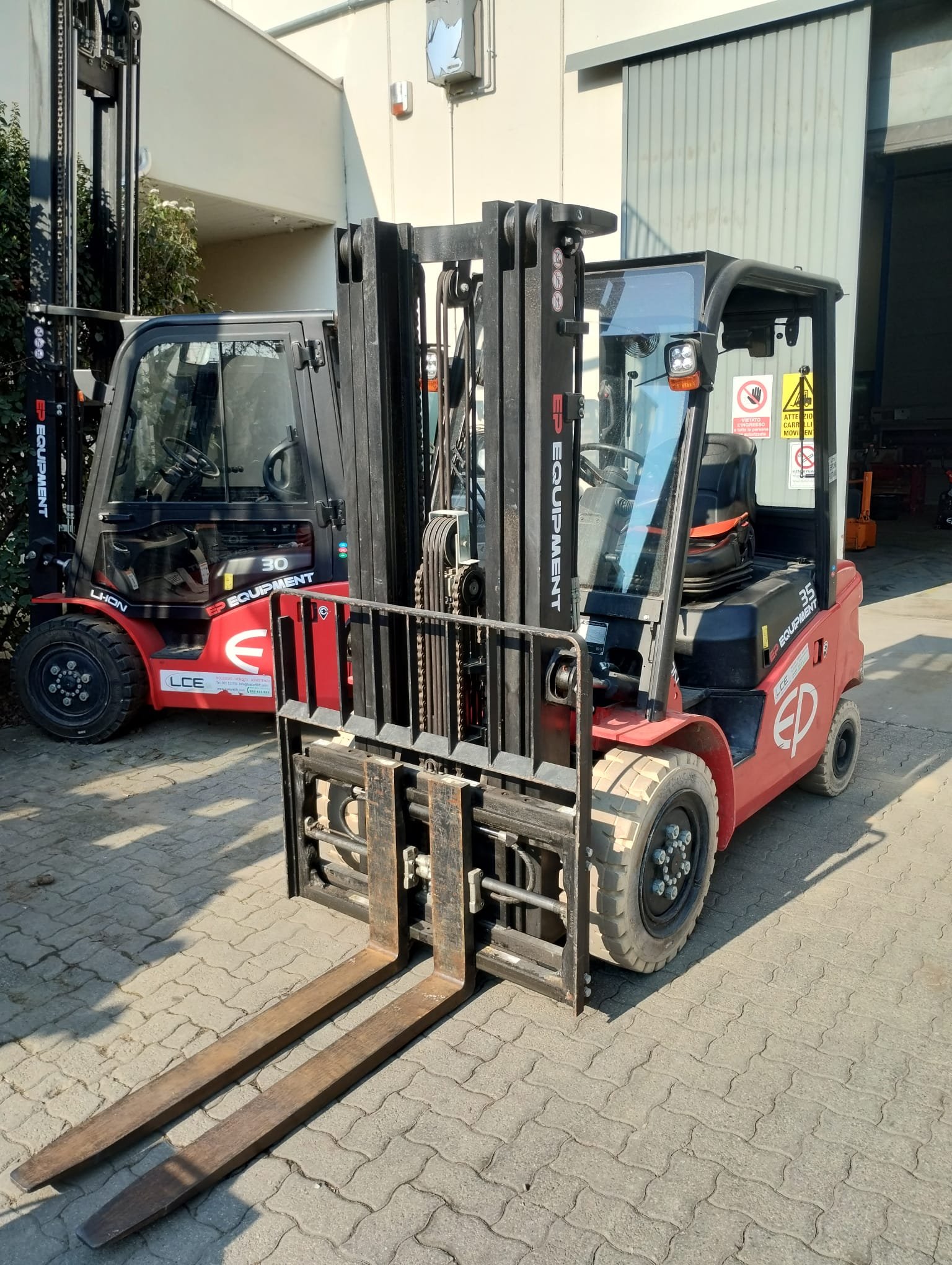 EP EFL353 B
